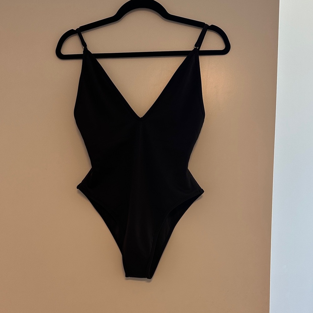 Gooseberry So Chic Black One-Piece Swimsuit - NWT Large